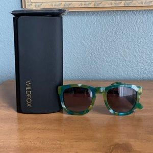 WILDFOX CLASSIC FOX NEW WITH TAGS